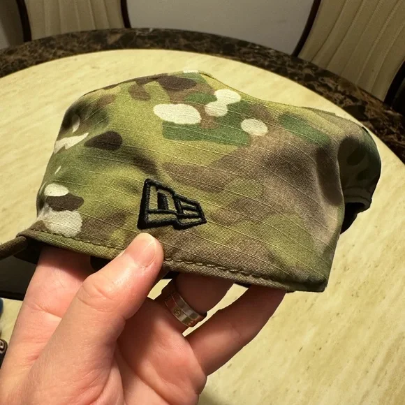 Stylish Men's Cap Collection Bundle - Picture 7 of 11